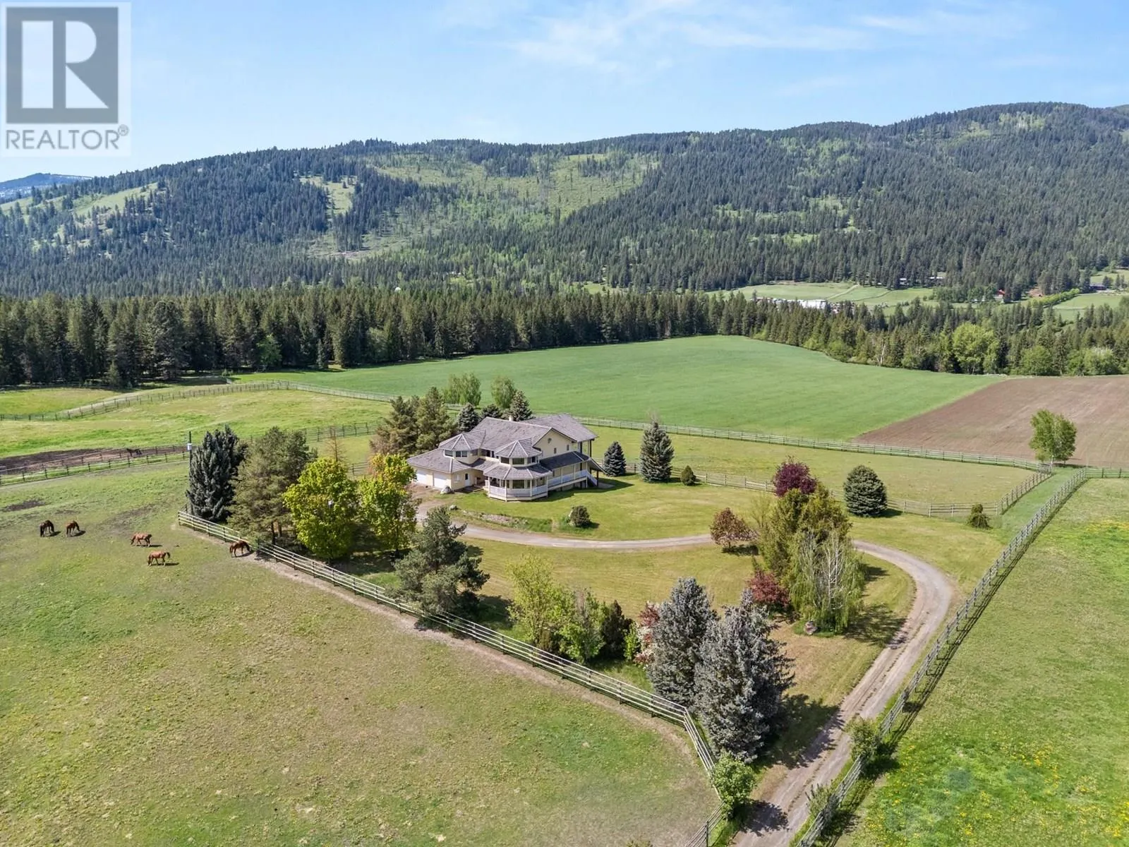 910 Lumby Mabel Lake Road