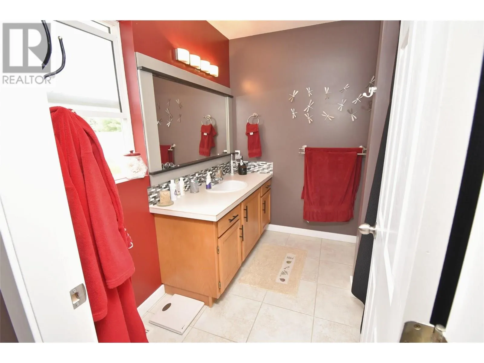 4404 20 Street Unit# 3