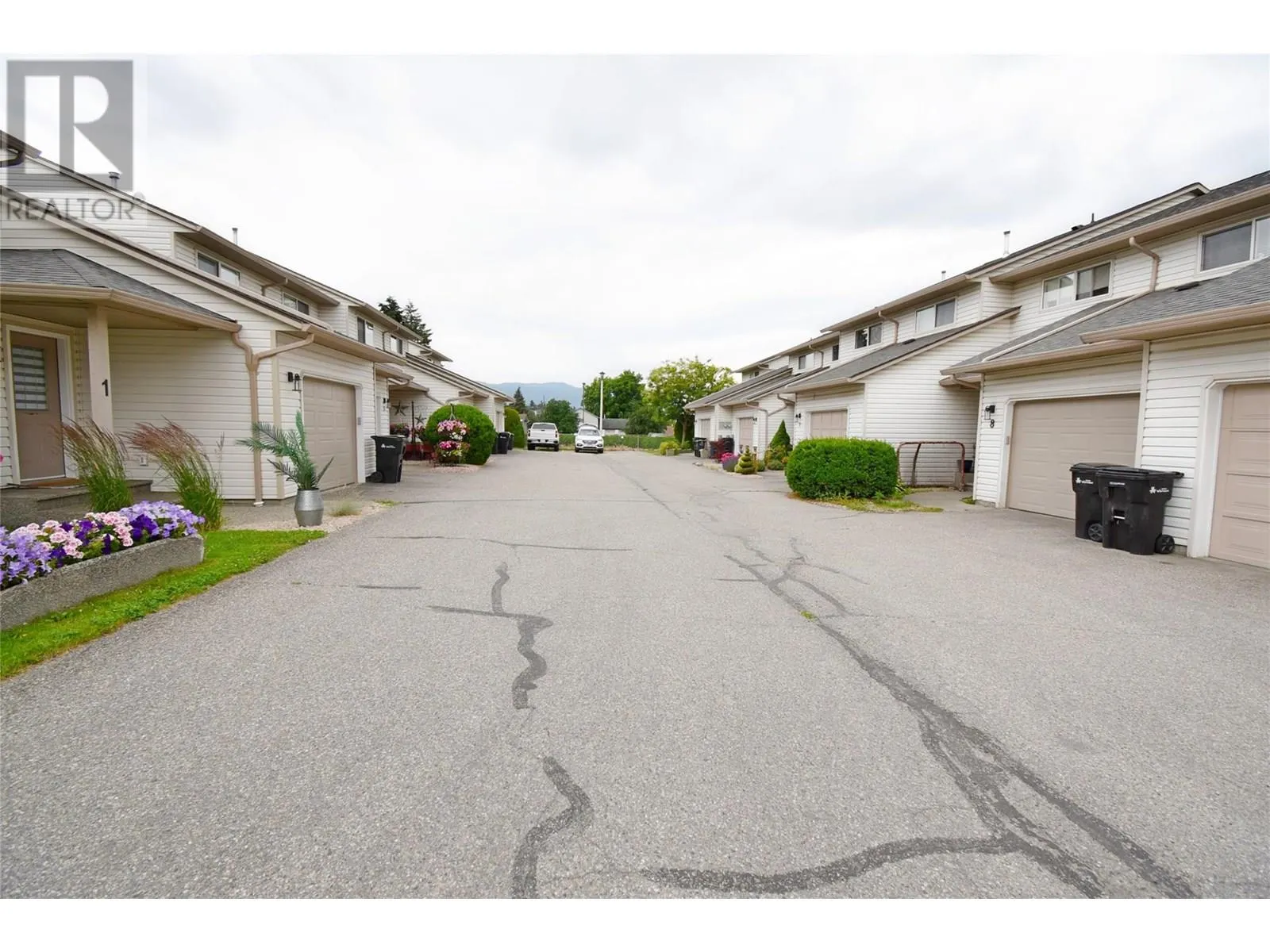 4404 20 Street Unit# 3