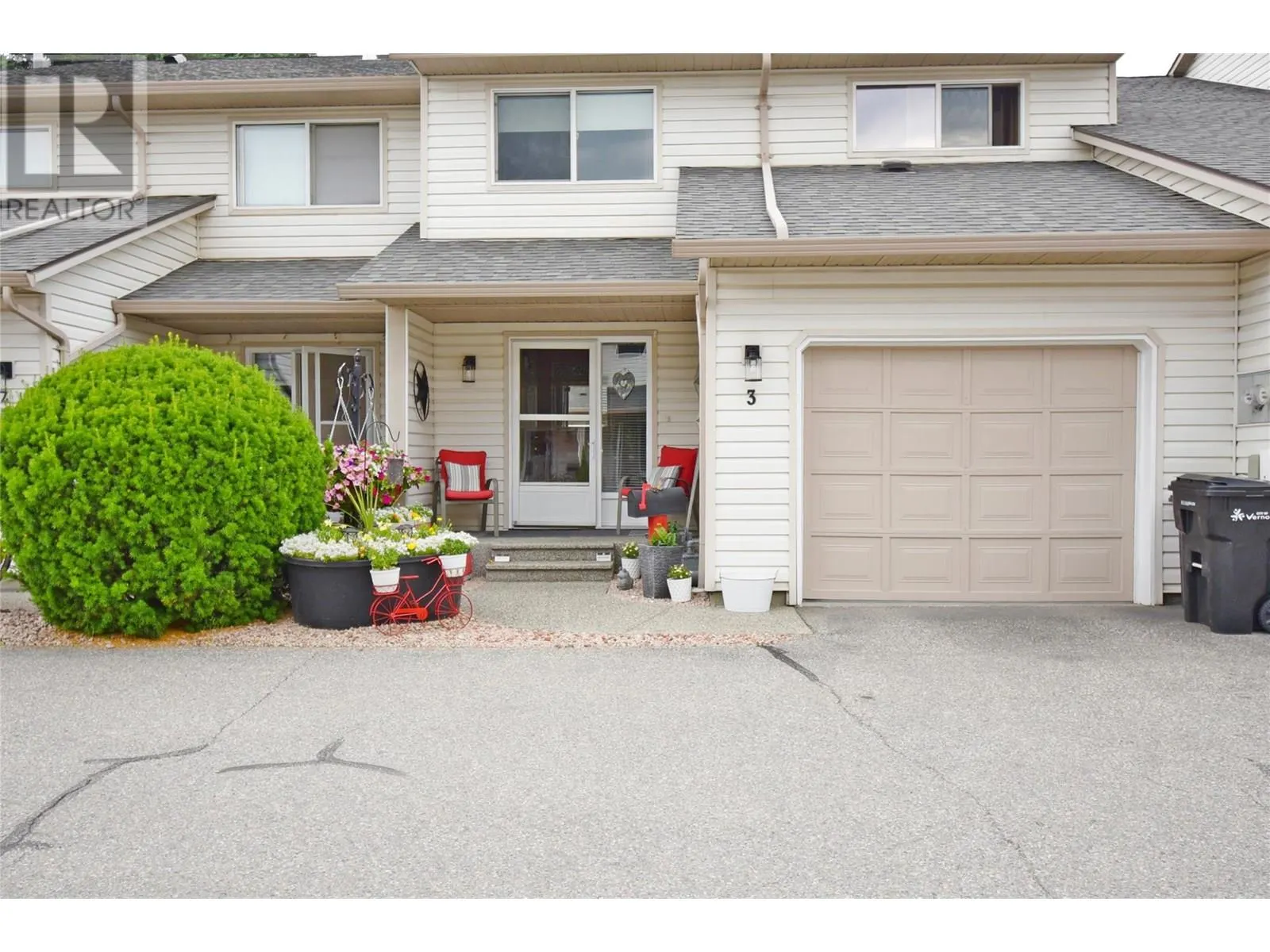 4404 20 Street Unit# 3