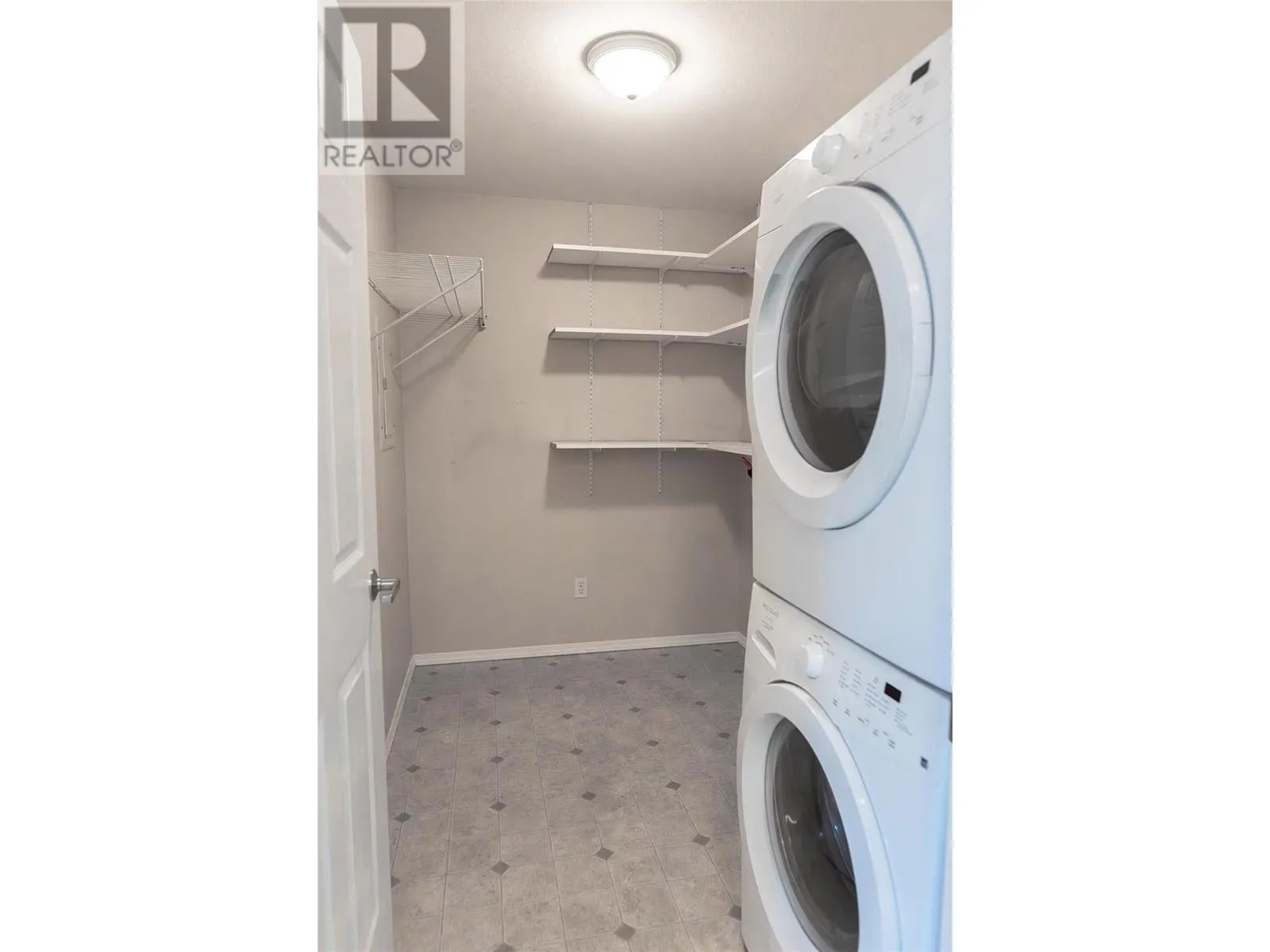 265 Froelich Road Unit# 307