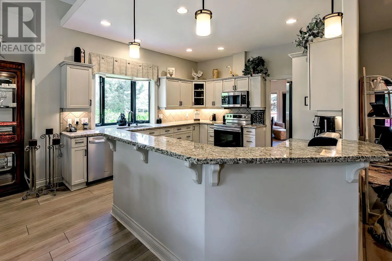 4100 Gallaghers Parkland Drive Unit# 18