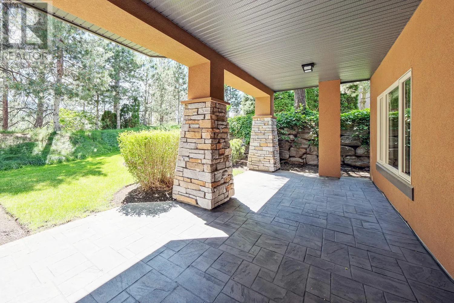 4100 Gallaghers Parkland Drive Unit# 18