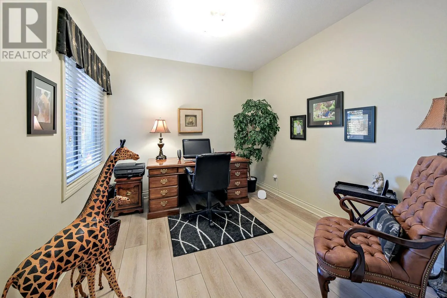 4100 Gallaghers Parkland Drive Unit# 18