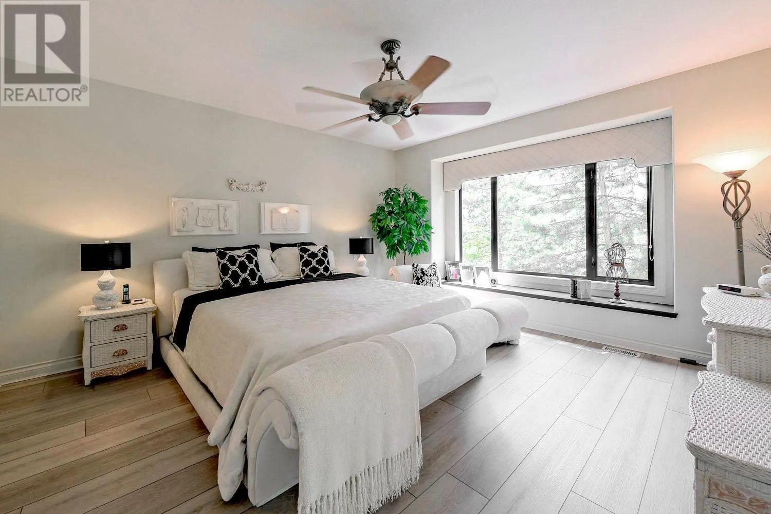 4100 Gallaghers Parkland Drive Unit# 18