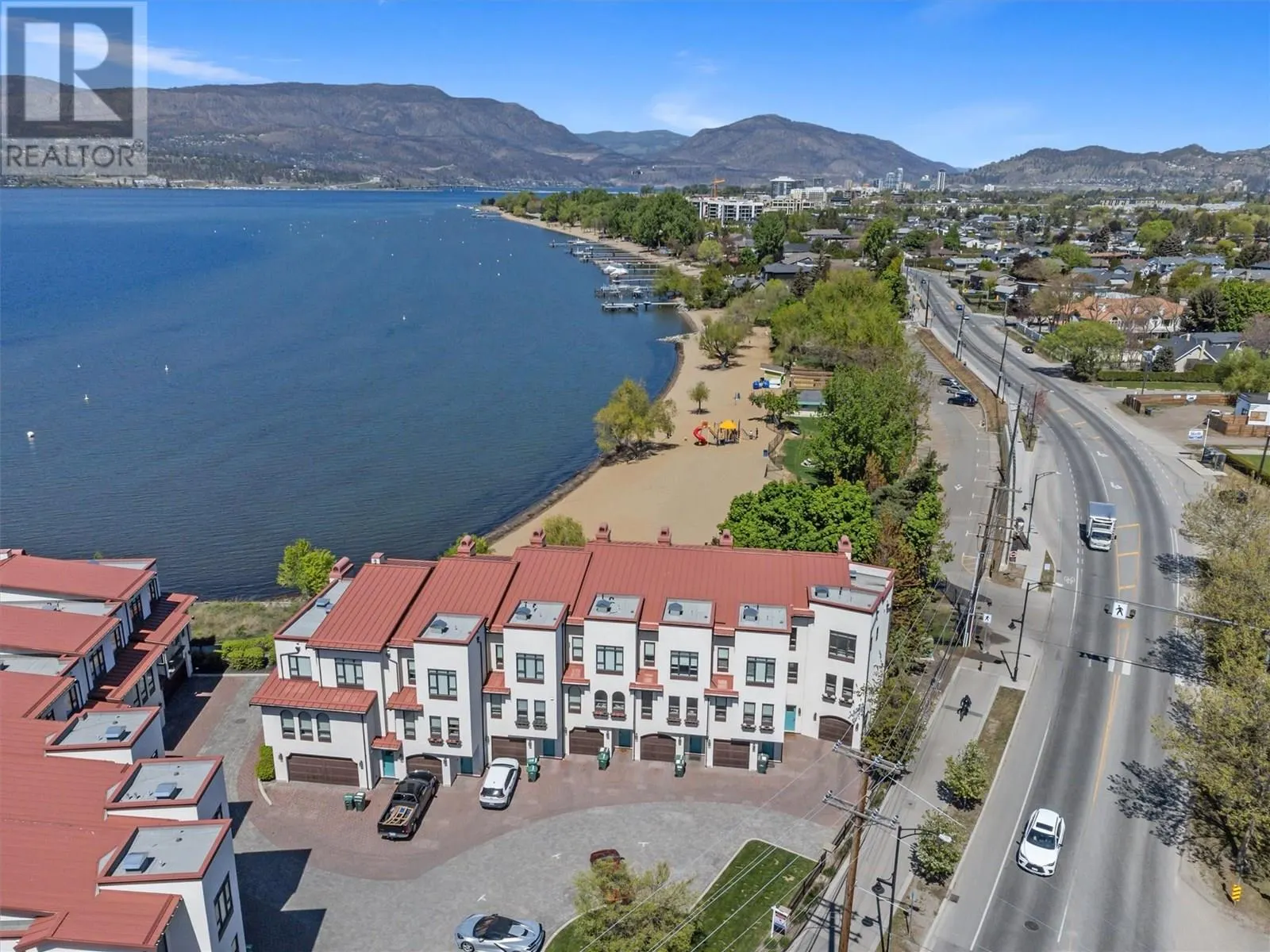 3756 Lakeshore Road Unit# 18