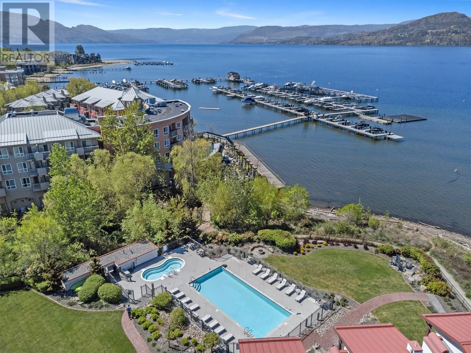 3756 Lakeshore Road Unit# 18