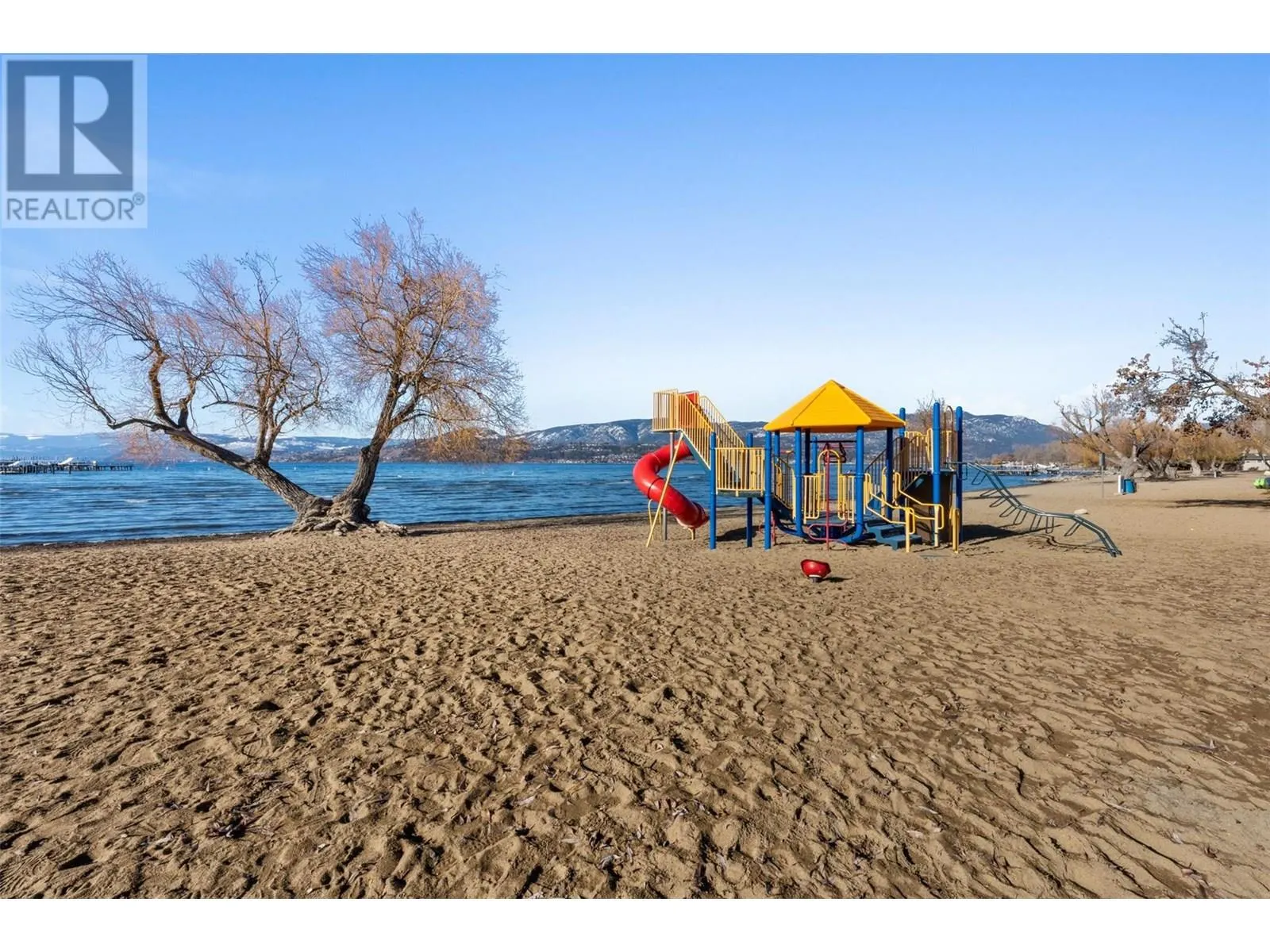 3756 Lakeshore Road Unit# 18