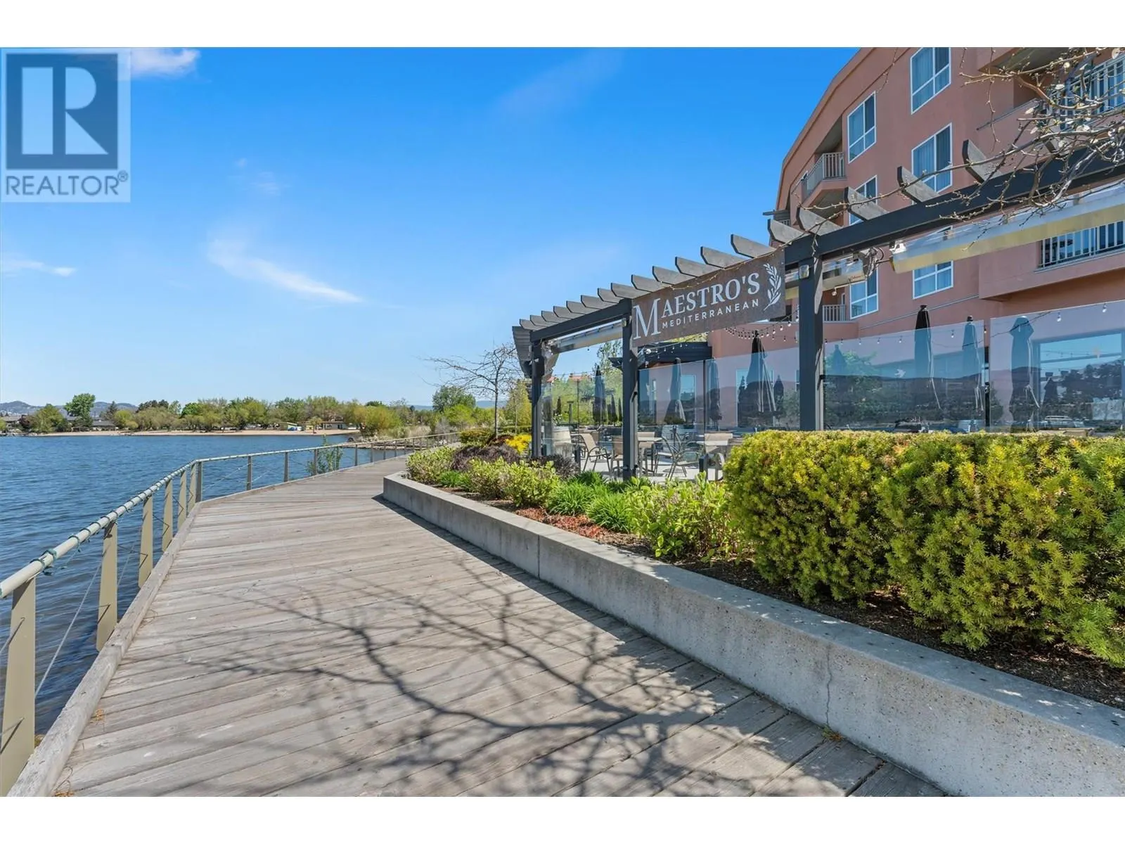 3756 Lakeshore Road Unit# 18