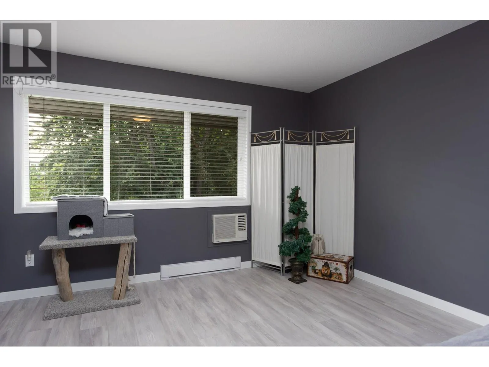 1950 Burtch Road Unit# 27