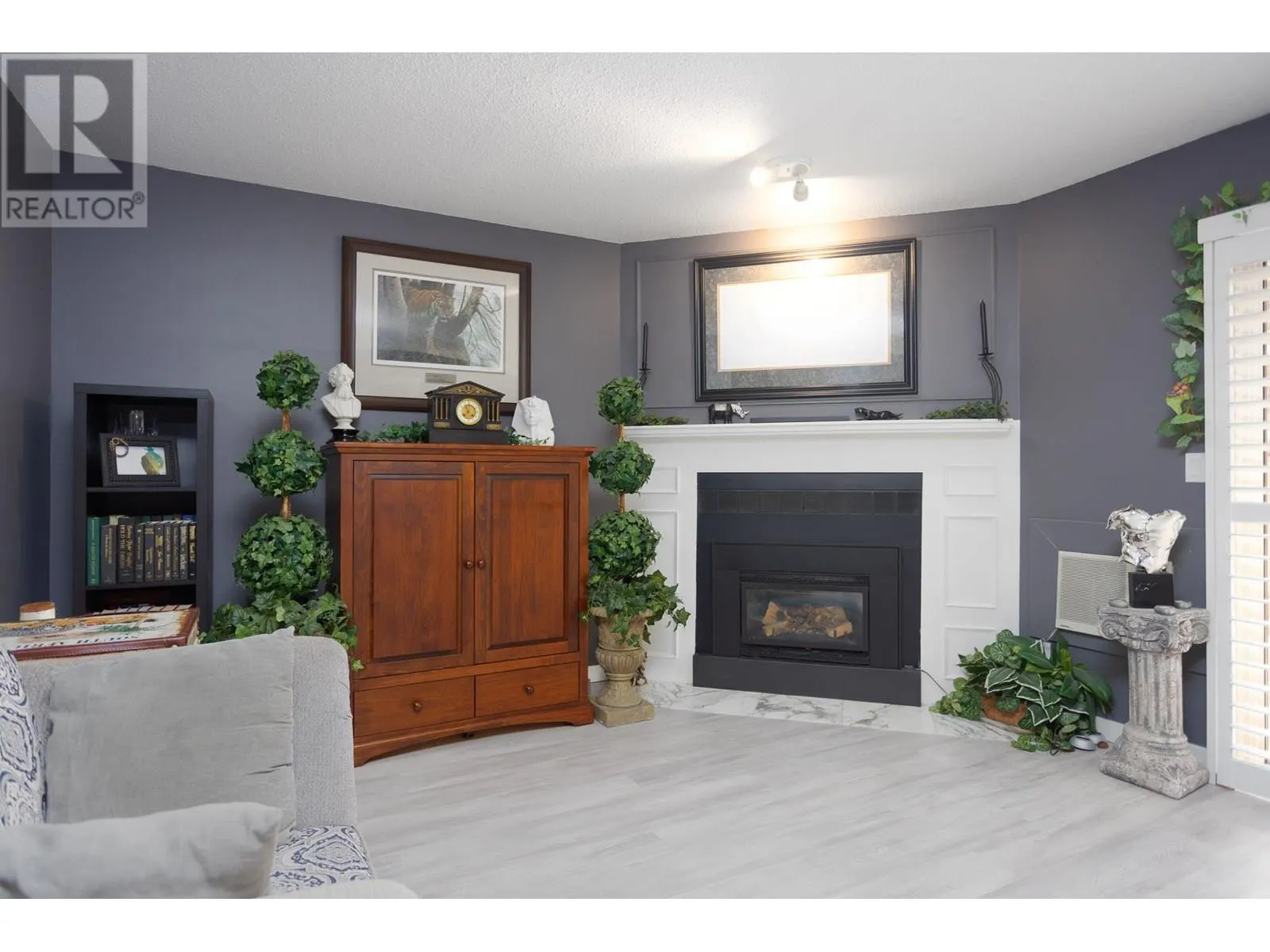1950 Burtch Road Unit# 27
