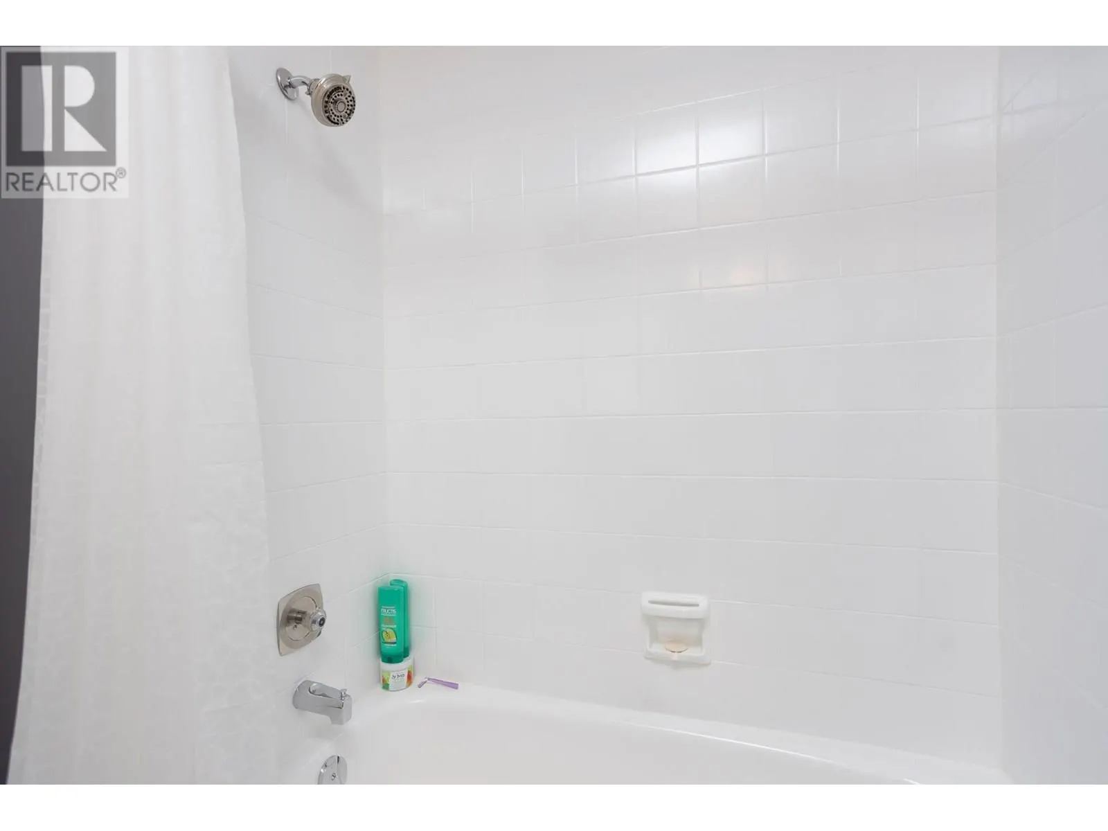 1950 Burtch Road Unit# 27