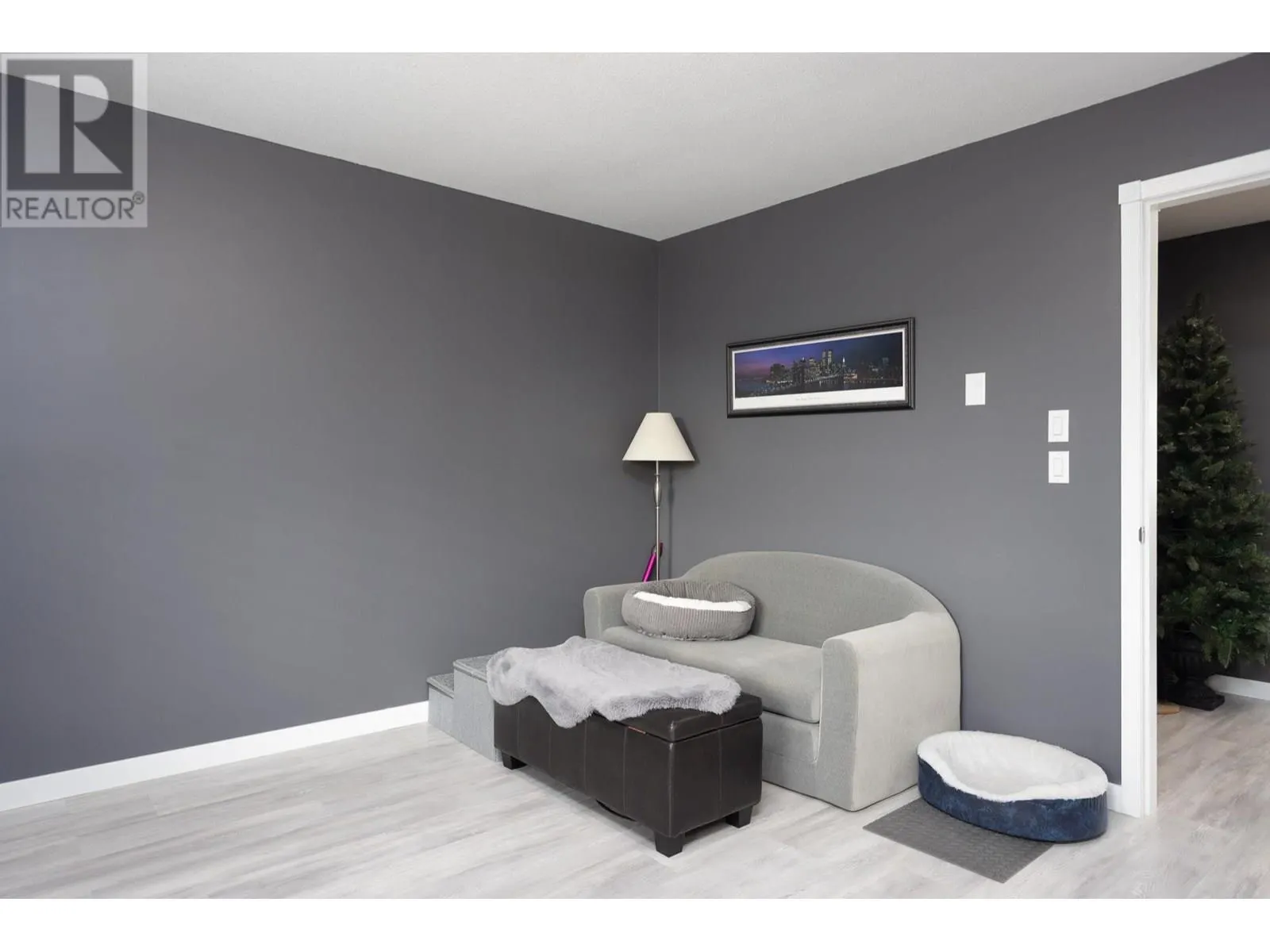 1950 Burtch Road Unit# 27
