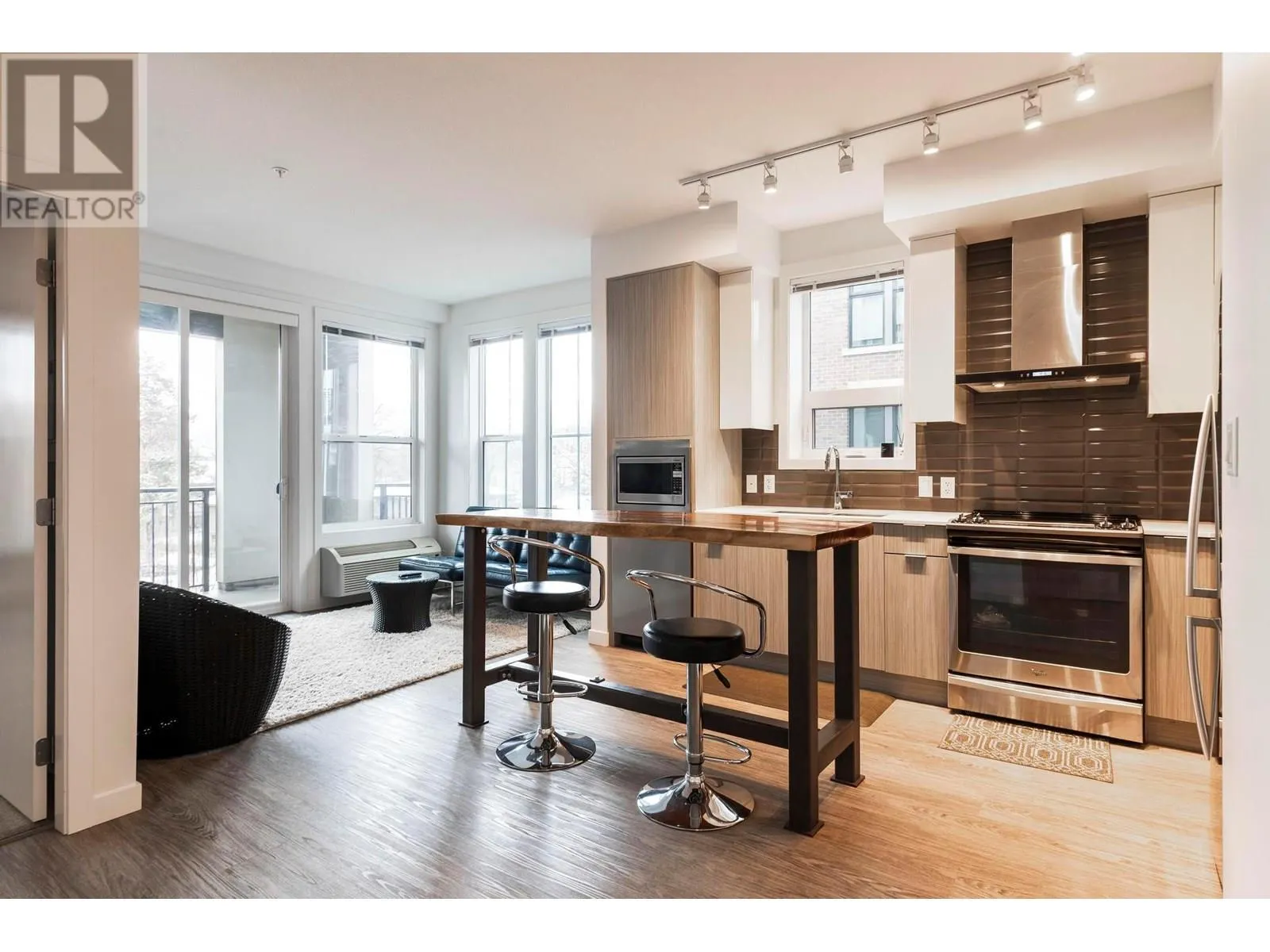 1770 Richter Street Unit# 206