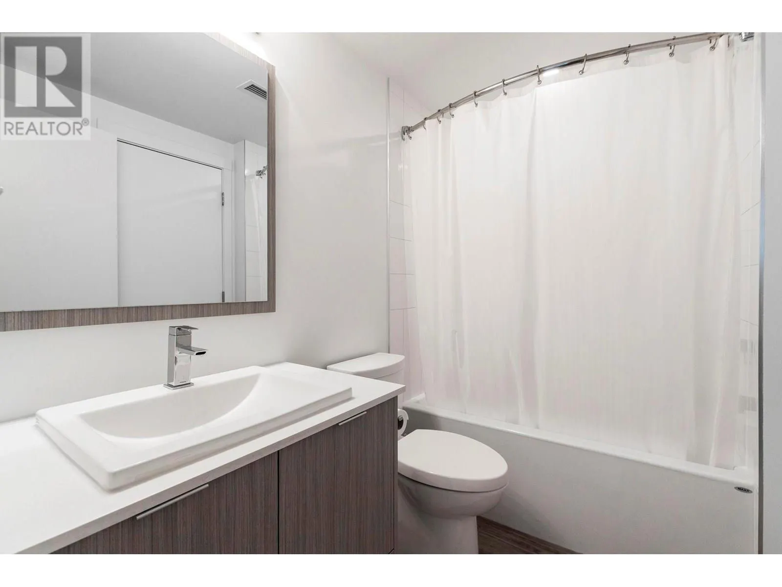 1770 Richter Street Unit# 206