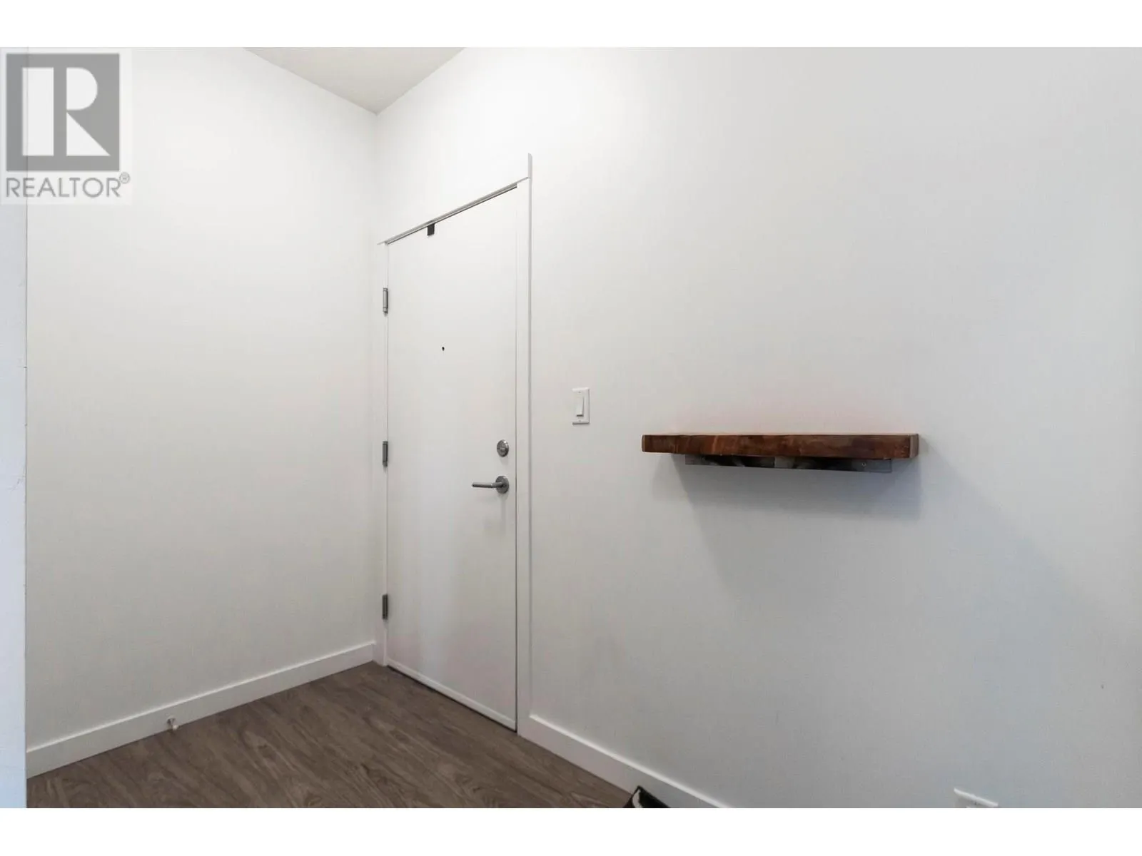 1770 Richter Street Unit# 206