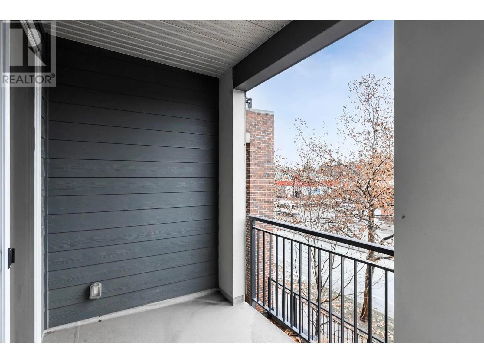 1770 Richter Street Unit# 206