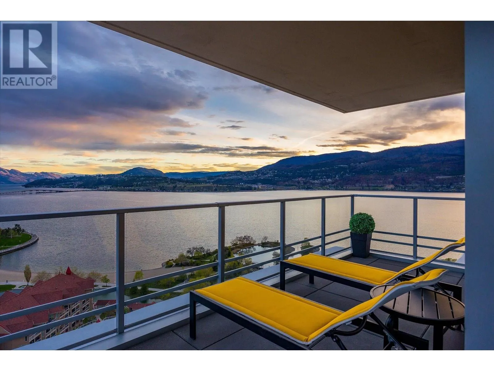 1075 Sunset Drive Unit# 2603
