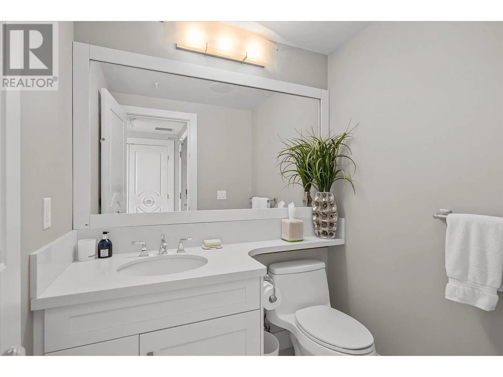 1075 Sunset Drive Unit# 2603