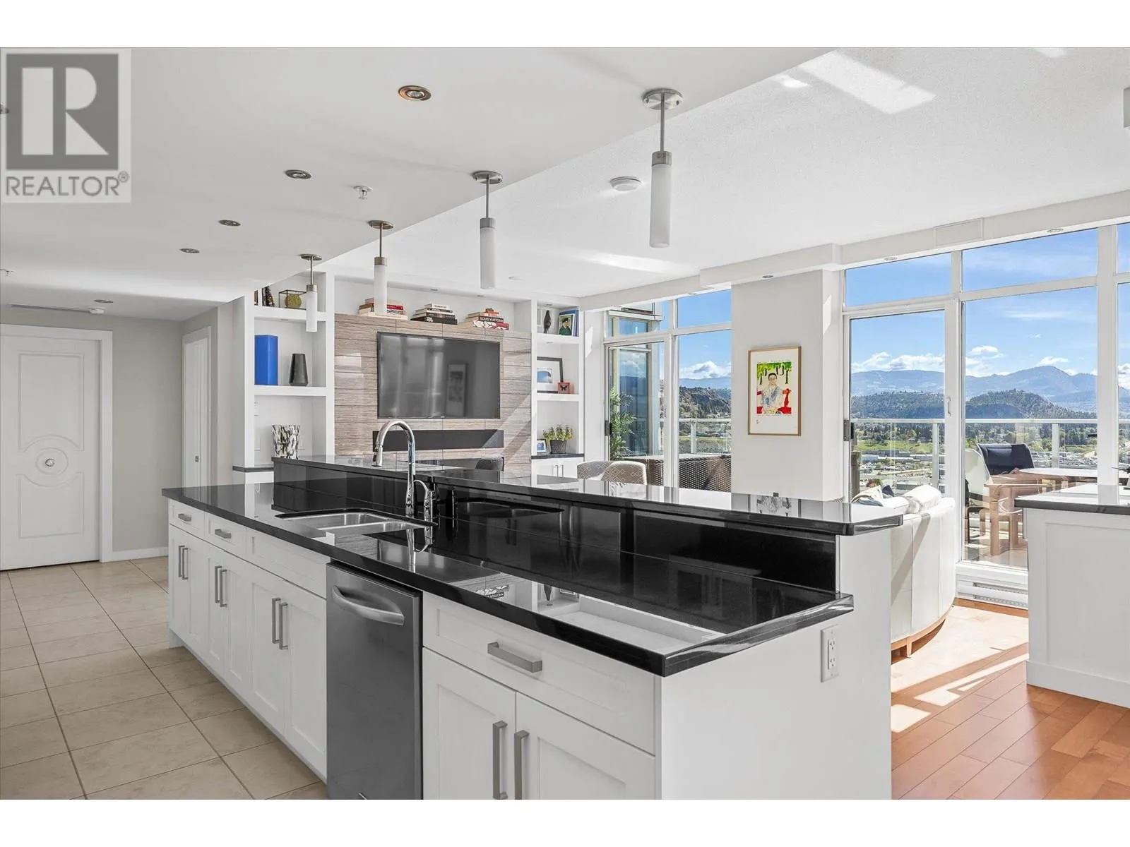 1075 Sunset Drive Unit# 2603