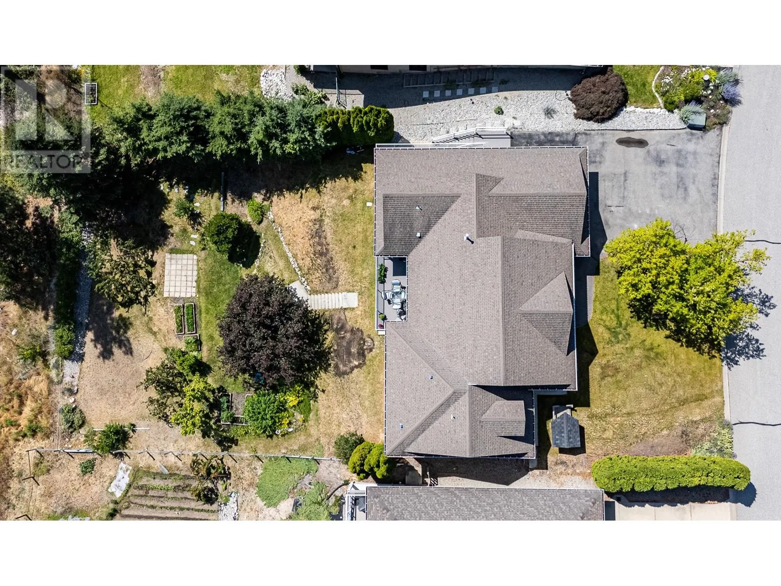 2455 Westwood Drive