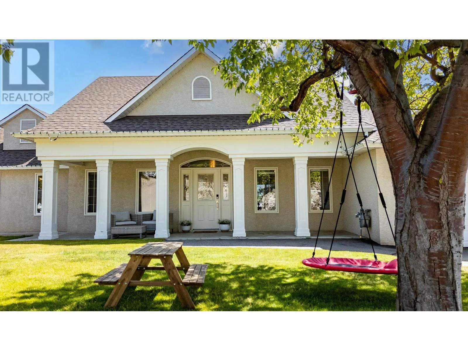2455 Westwood Drive