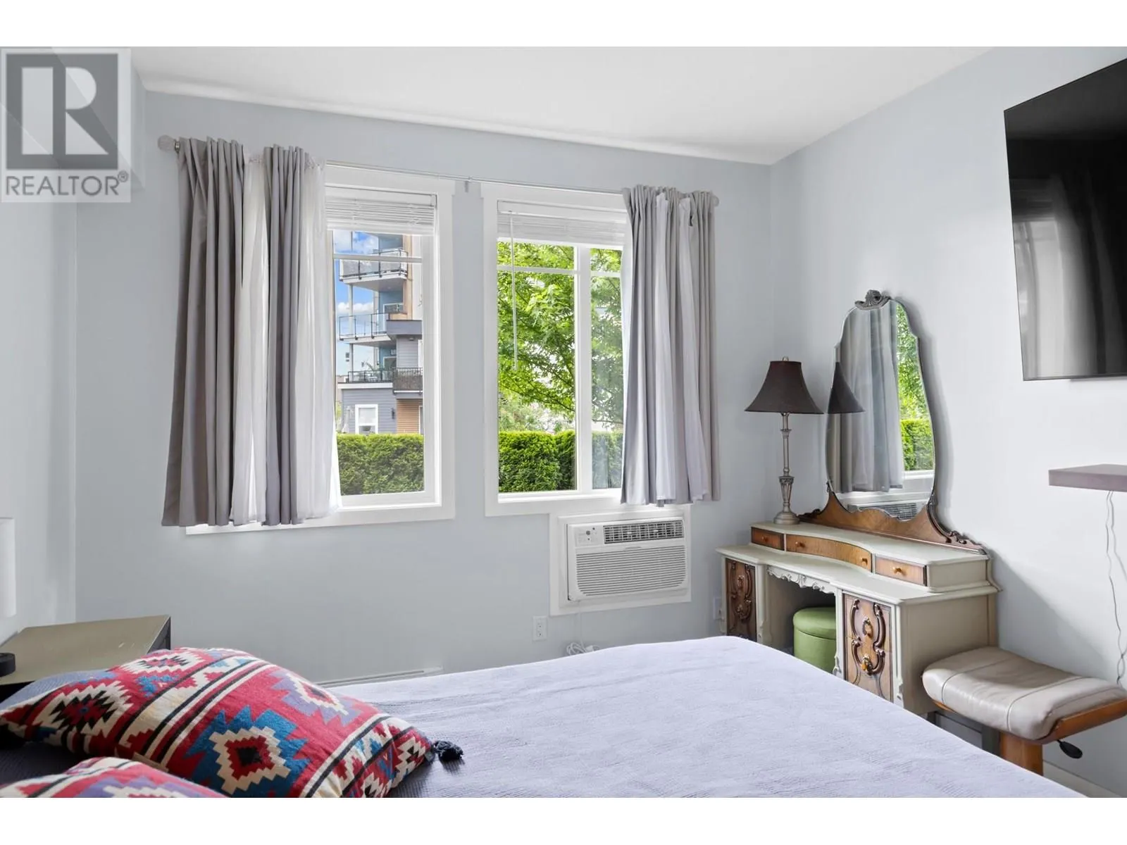 3733 Casorso Road Unit# 109
