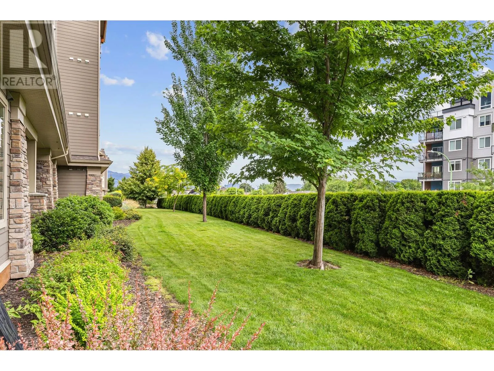 3733 Casorso Road Unit# 109