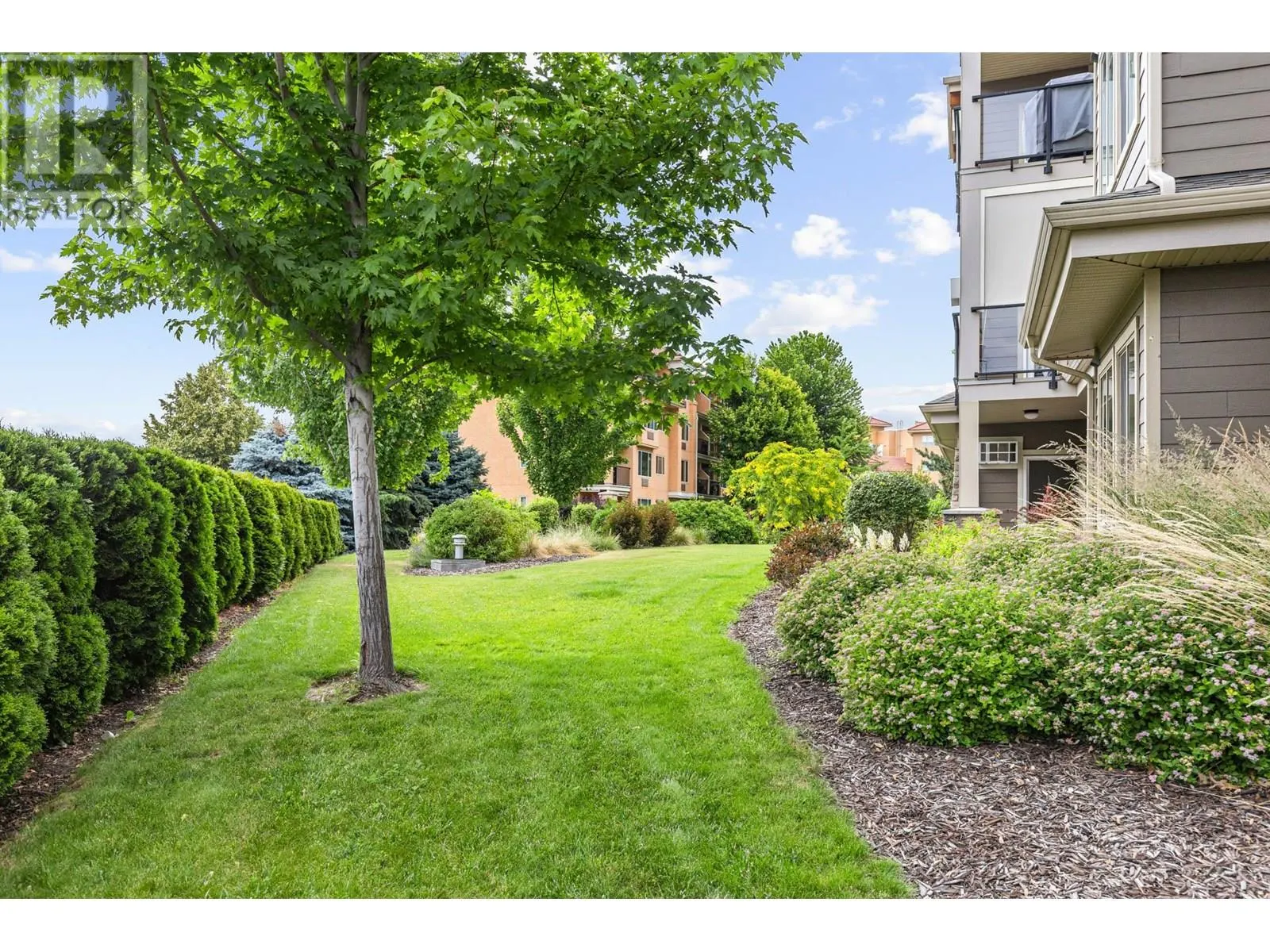 3733 Casorso Road Unit# 109