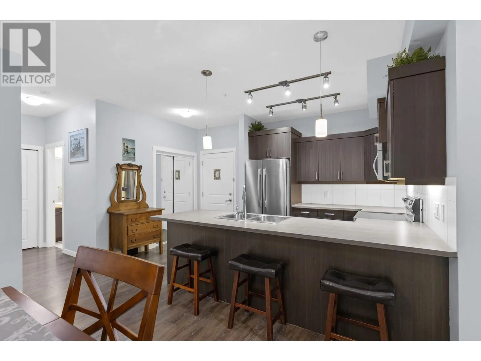 3733 Casorso Road Unit# 109