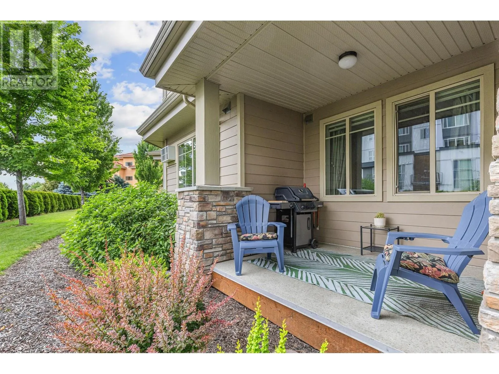 3733 Casorso Road Unit# 109