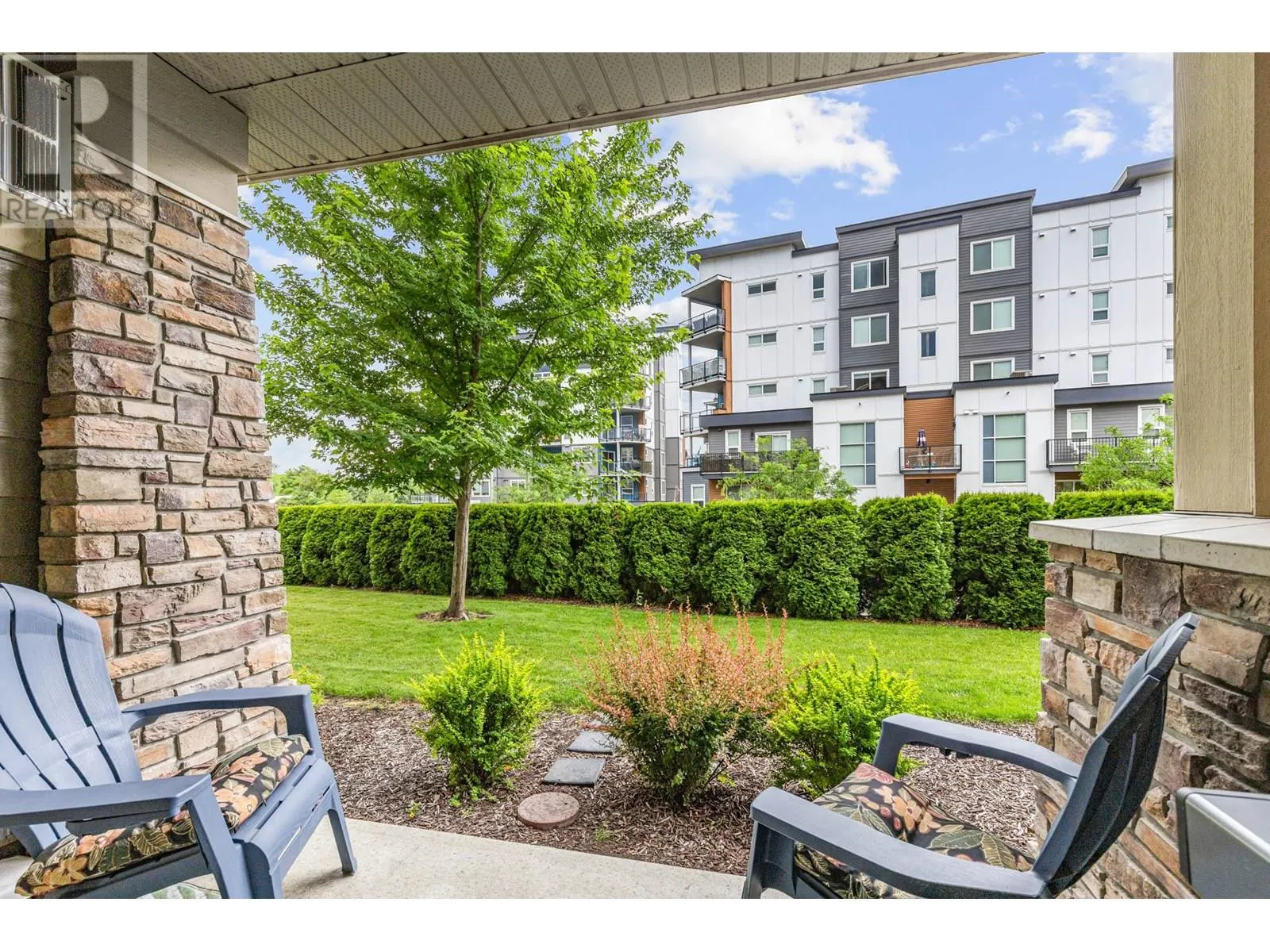 3733 Casorso Road Unit# 109