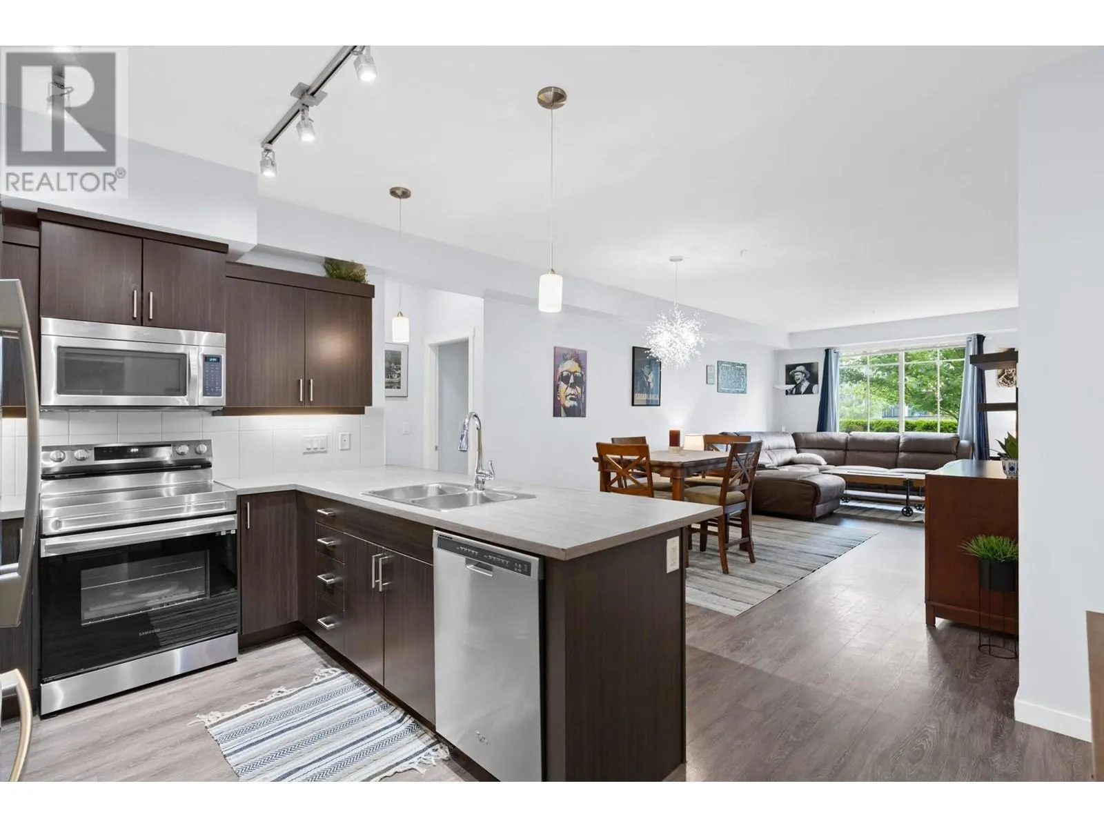 3733 Casorso Road Unit# 109
