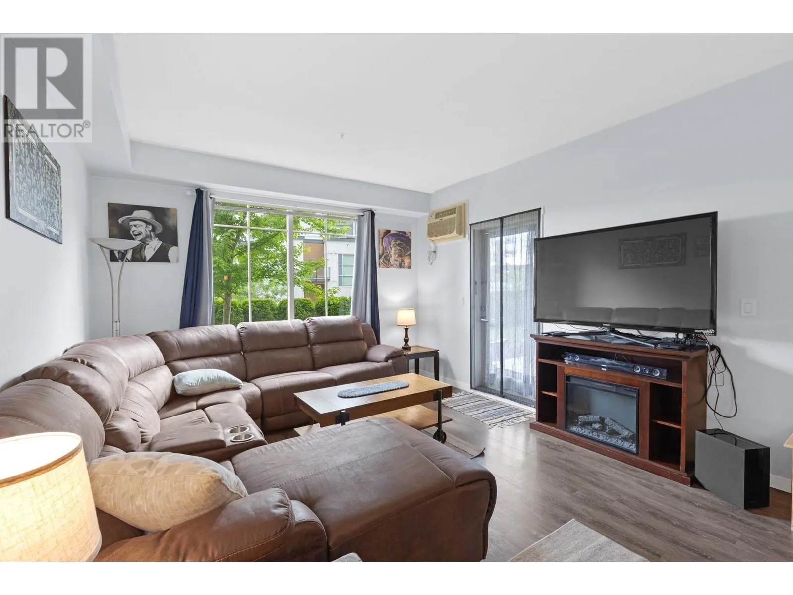 3733 Casorso Road Unit# 109
