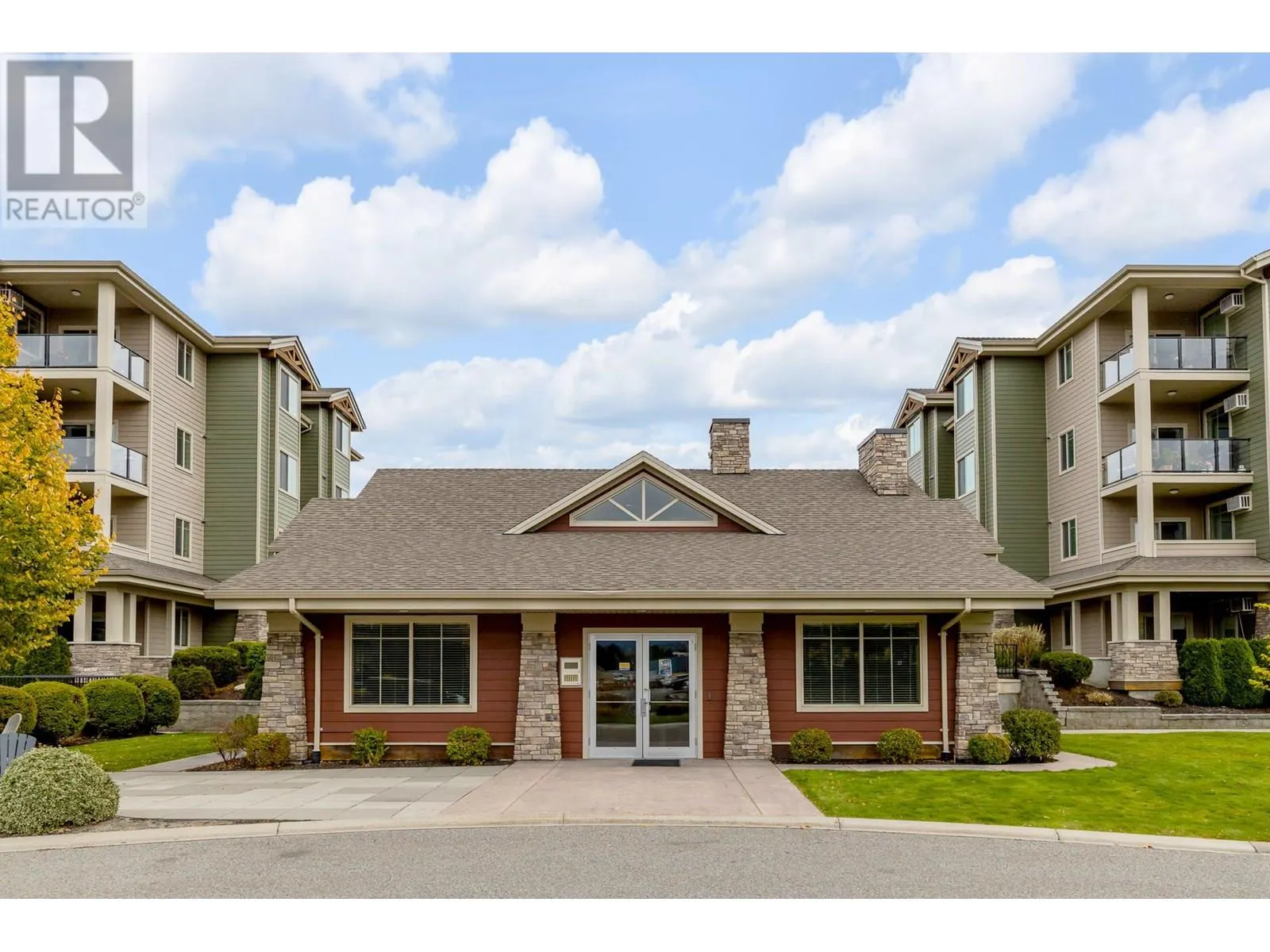 3733 Casorso Road Unit# 109