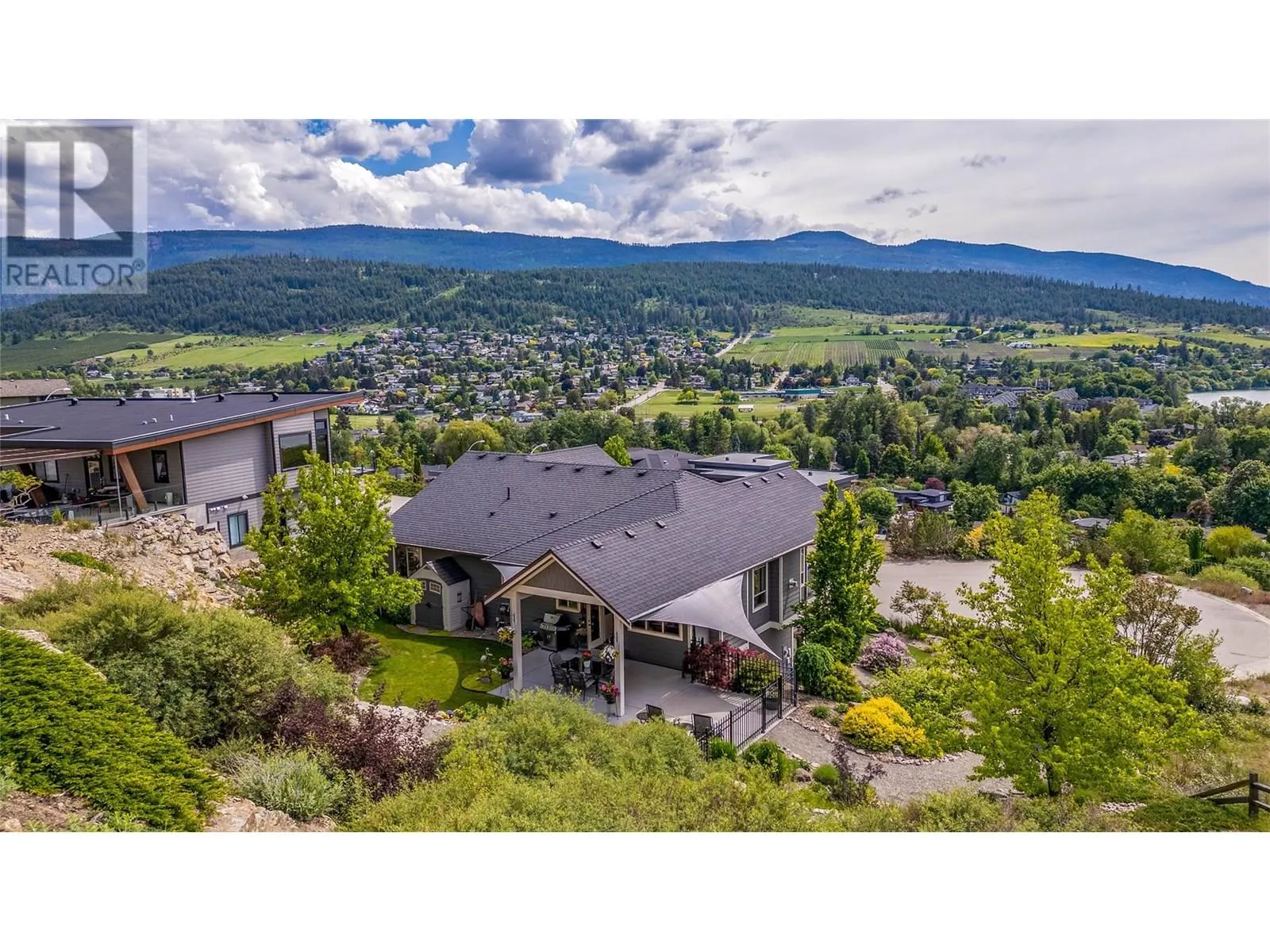 8780 Braeburn Drive