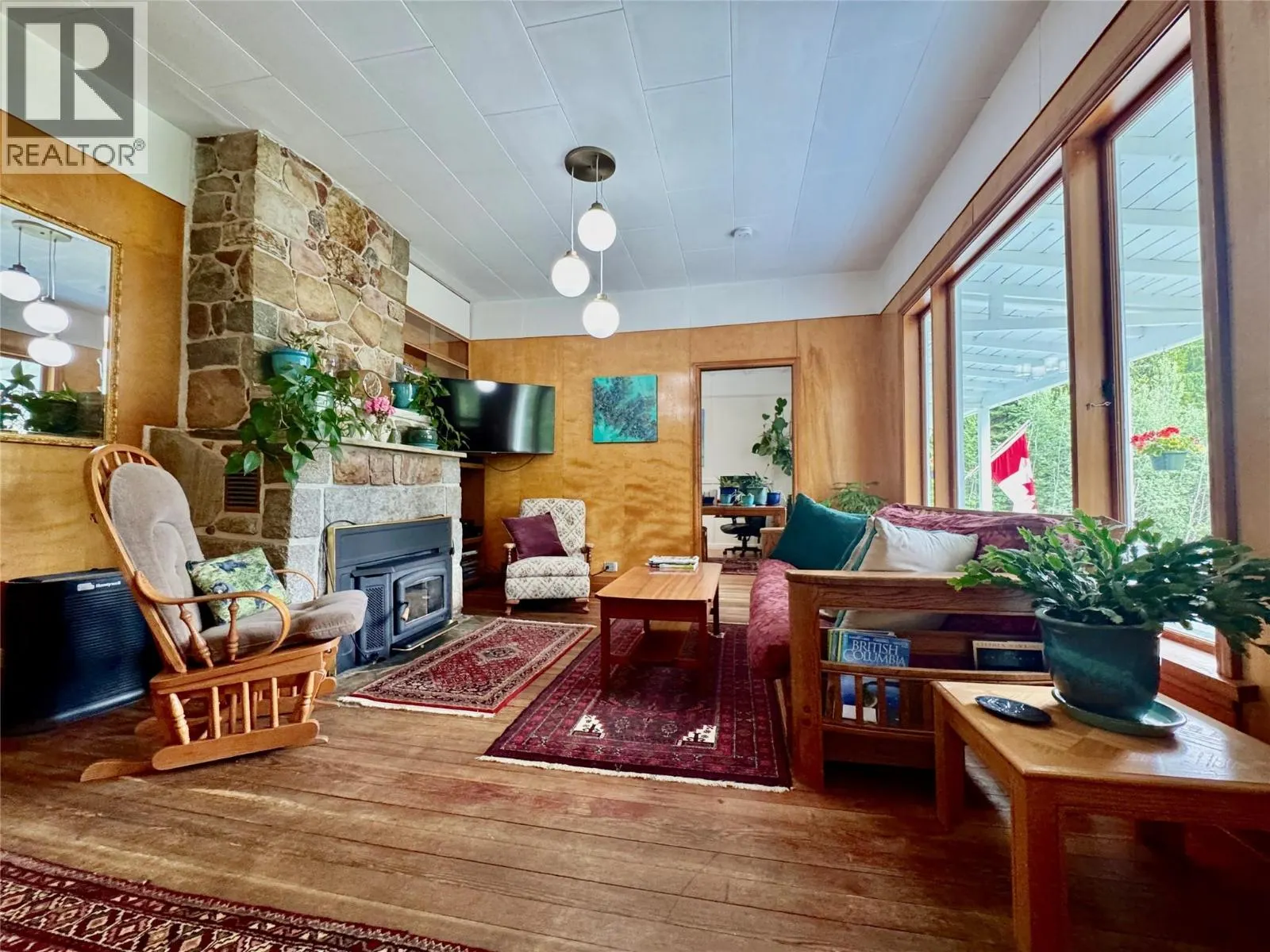 5759 LONGBEACH Road