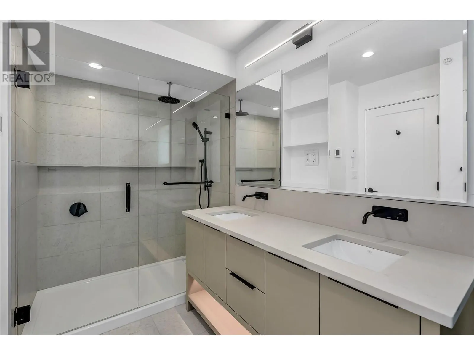 3190 Landry Crescent