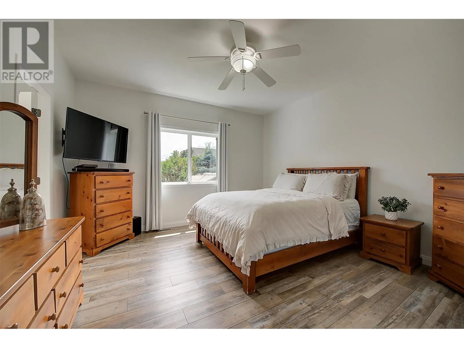 575 Galbraith Court