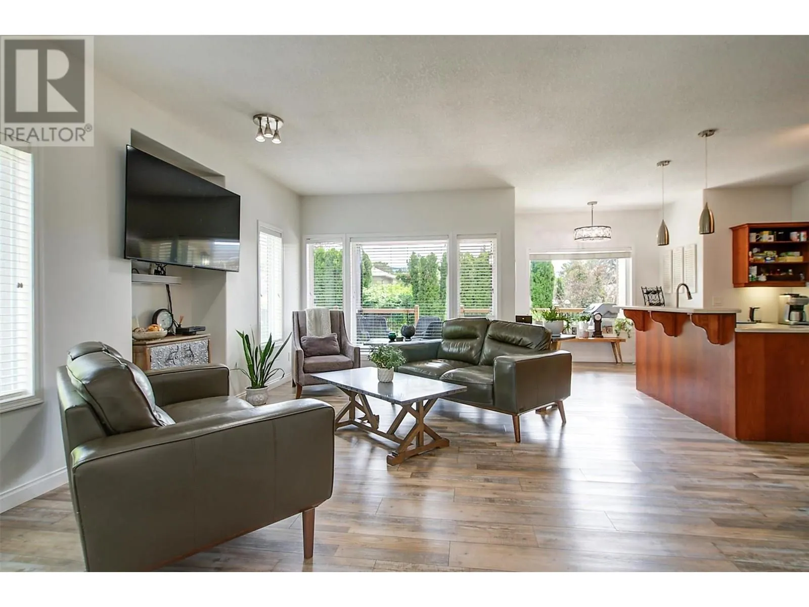 575 Galbraith Court