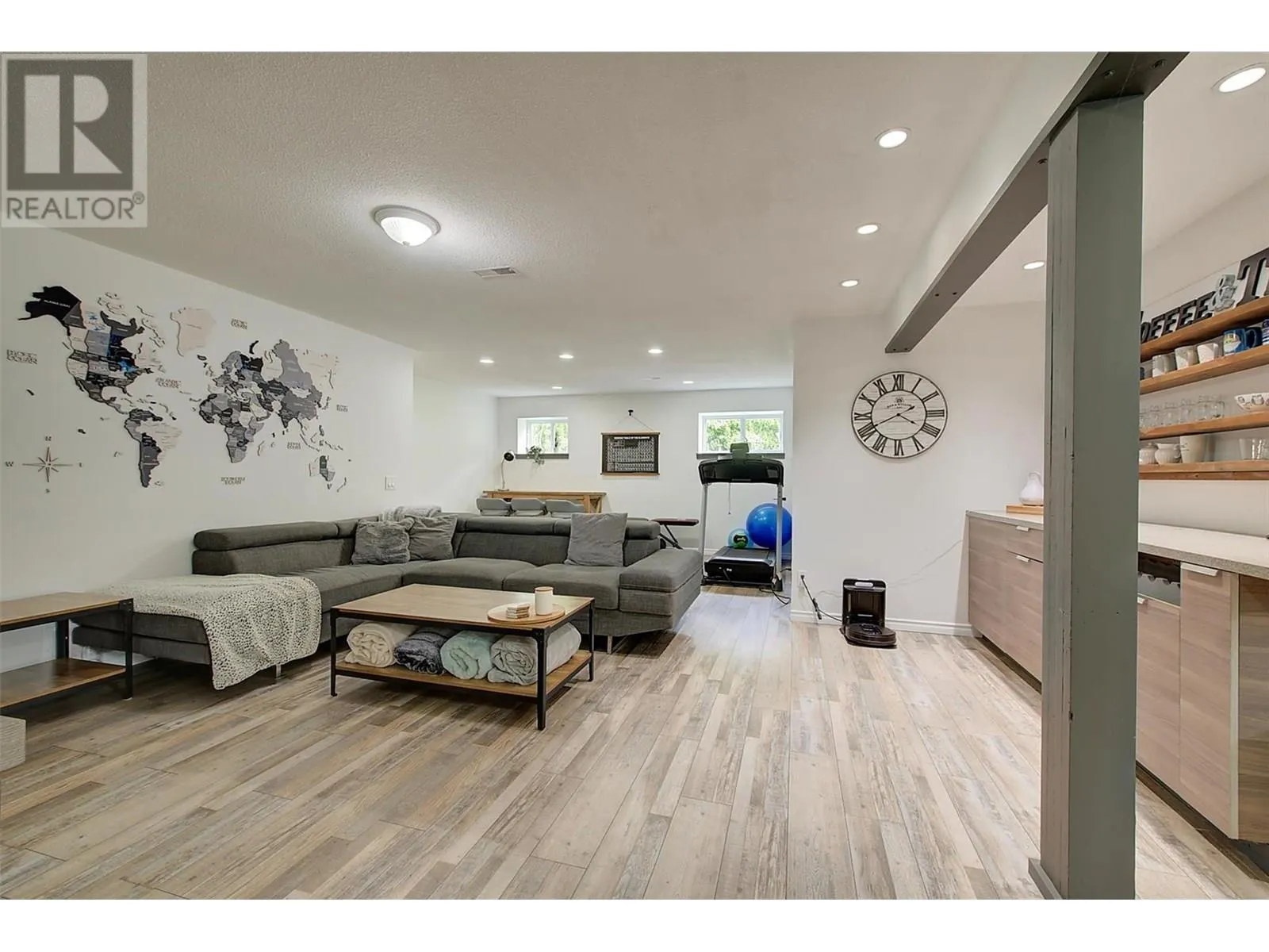 575 Galbraith Court
