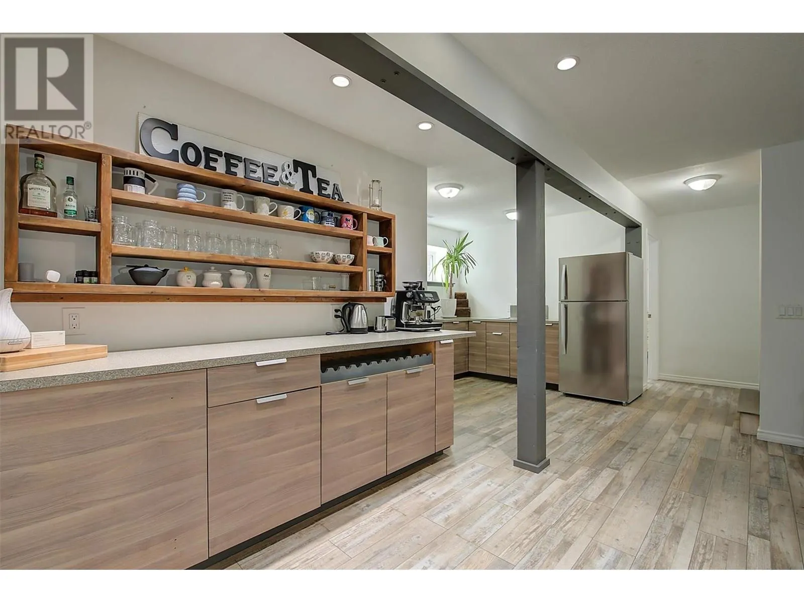 575 Galbraith Court