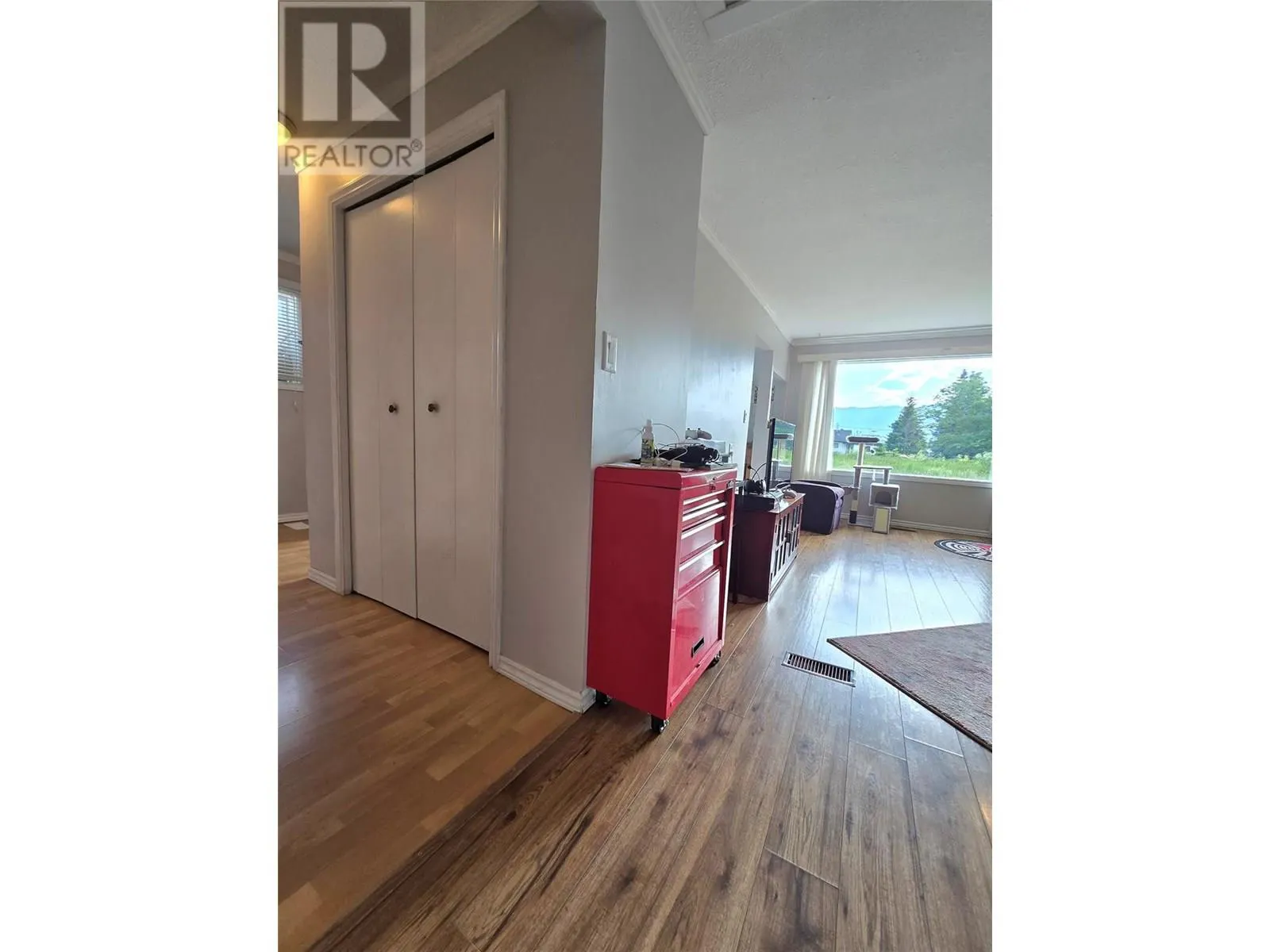 221 Beatty Avenue NW
