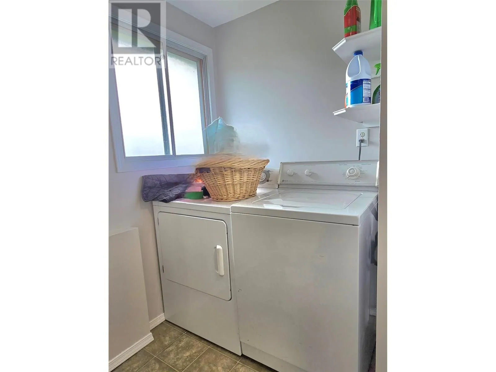 221 Beatty Avenue NW