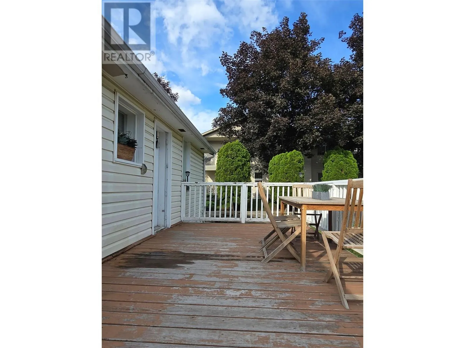 221 Beatty Avenue NW