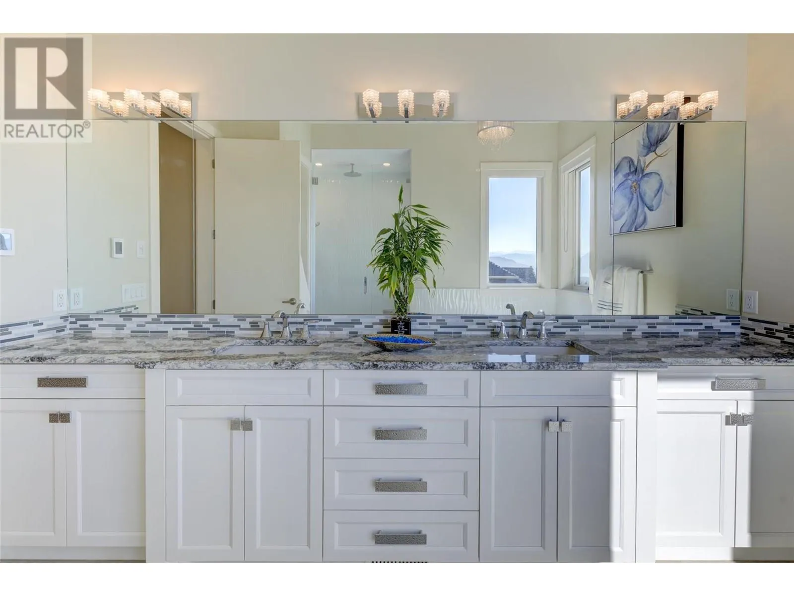 3357 Hihannah View