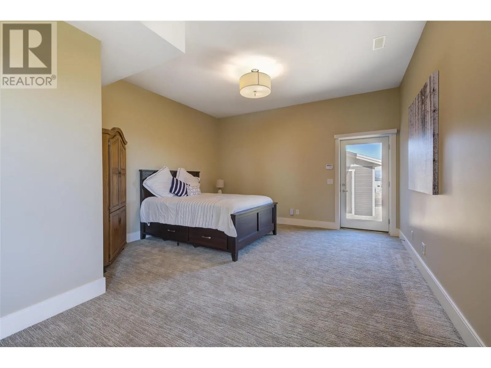 3357 Hihannah View