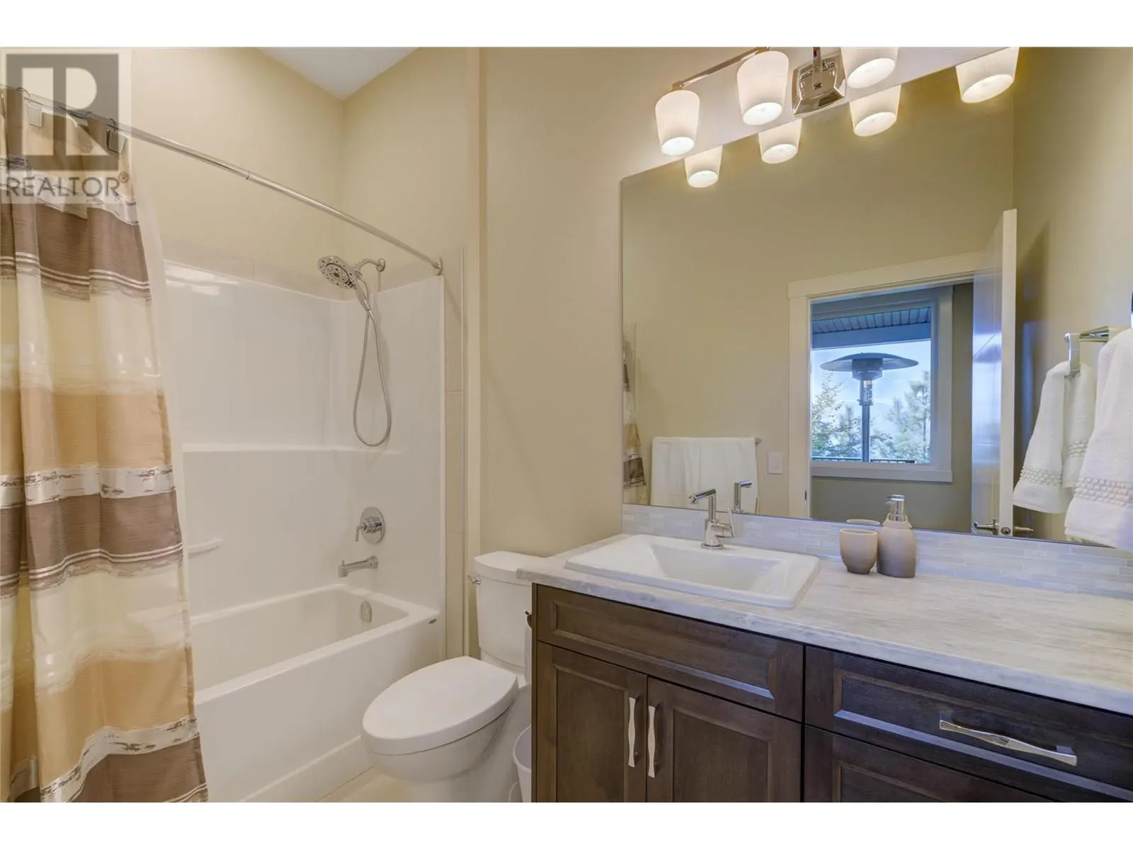 3357 Hihannah View