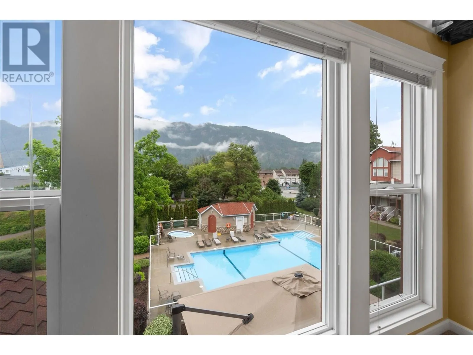 1130 Riverside Avenue Unit# 27