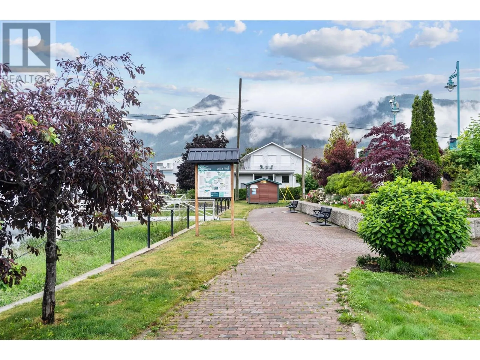 1130 Riverside Avenue Unit# 27